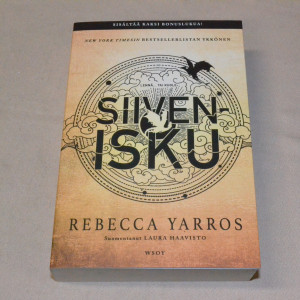 Rebecca Yarros Siivenisku